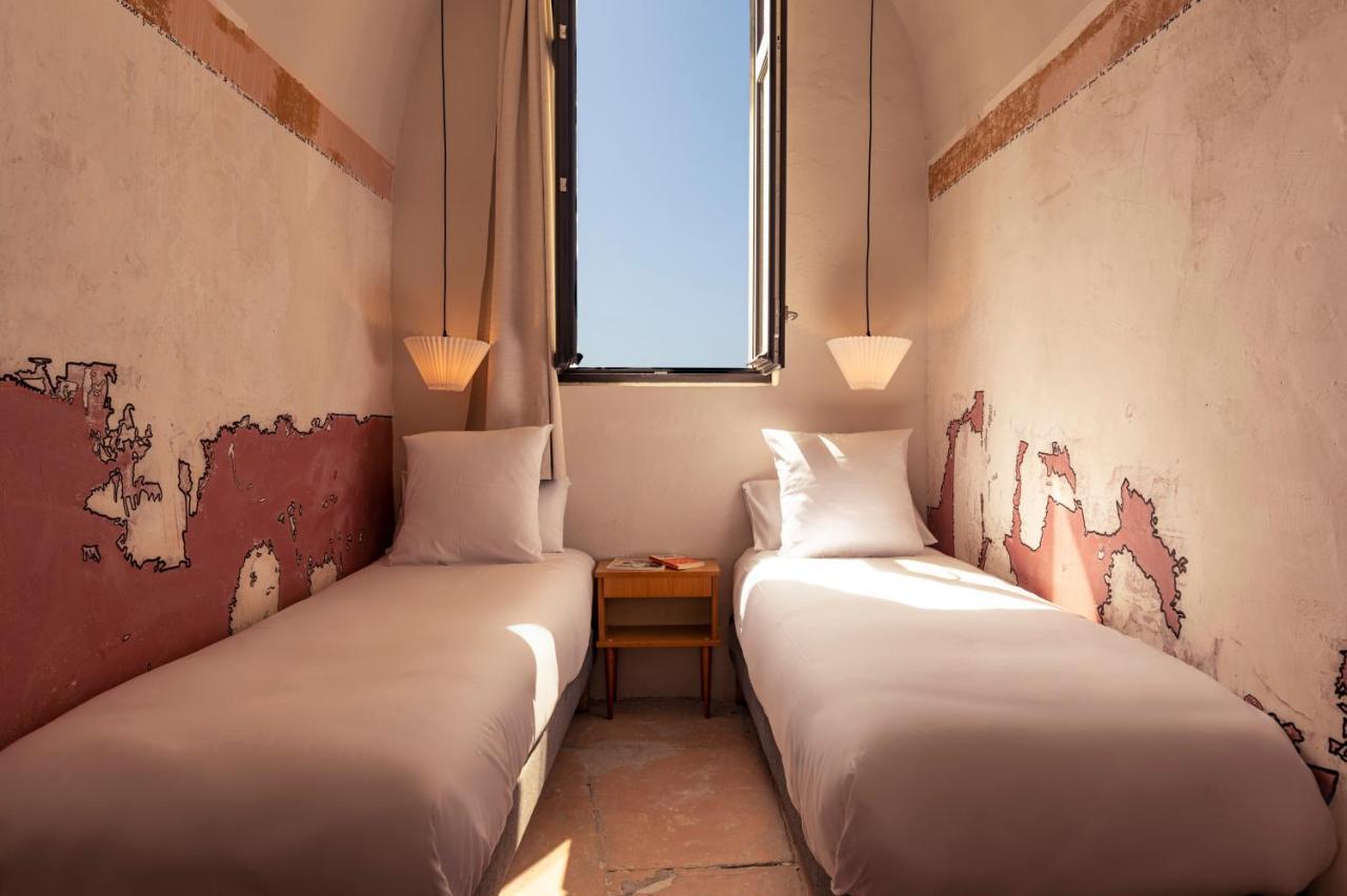 Hotel La Prison Béziers Esterno foto
